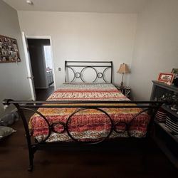 Queen Wrought Iron Sleigh Bed frame 