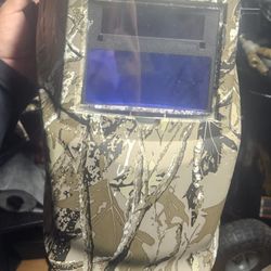 LINCOLN WELDER HELMET NEW