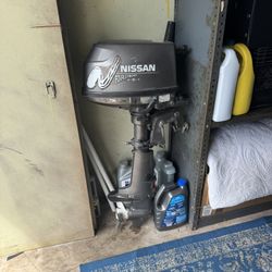 Nissan 5HP outboard Motor