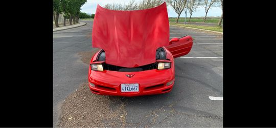 1999 CORVETTE C5 “Clean Titled Car” Pink slip in hand