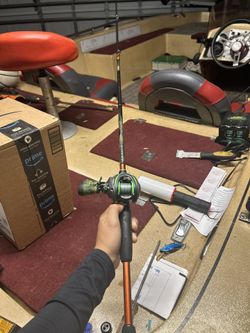 Lews Mach 2 bait caster. Left hand retrieve. Brand new. Rod and reel combo