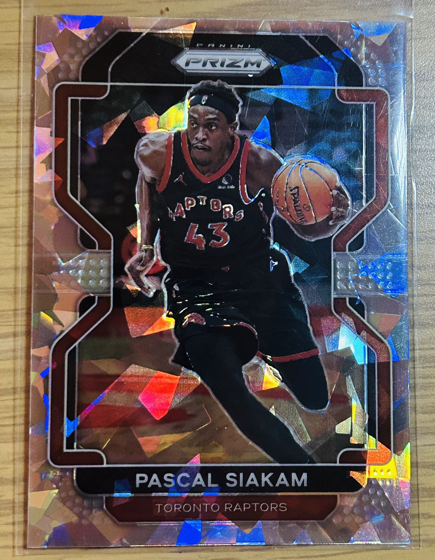 2021-22 Panini Prizm Pascal Siakam Cracked Ice Toronto Raptors #174 NM