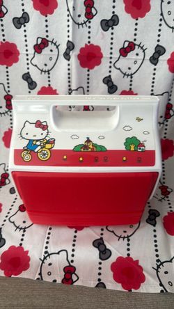Hello Kitty Mini Igloo Cooler