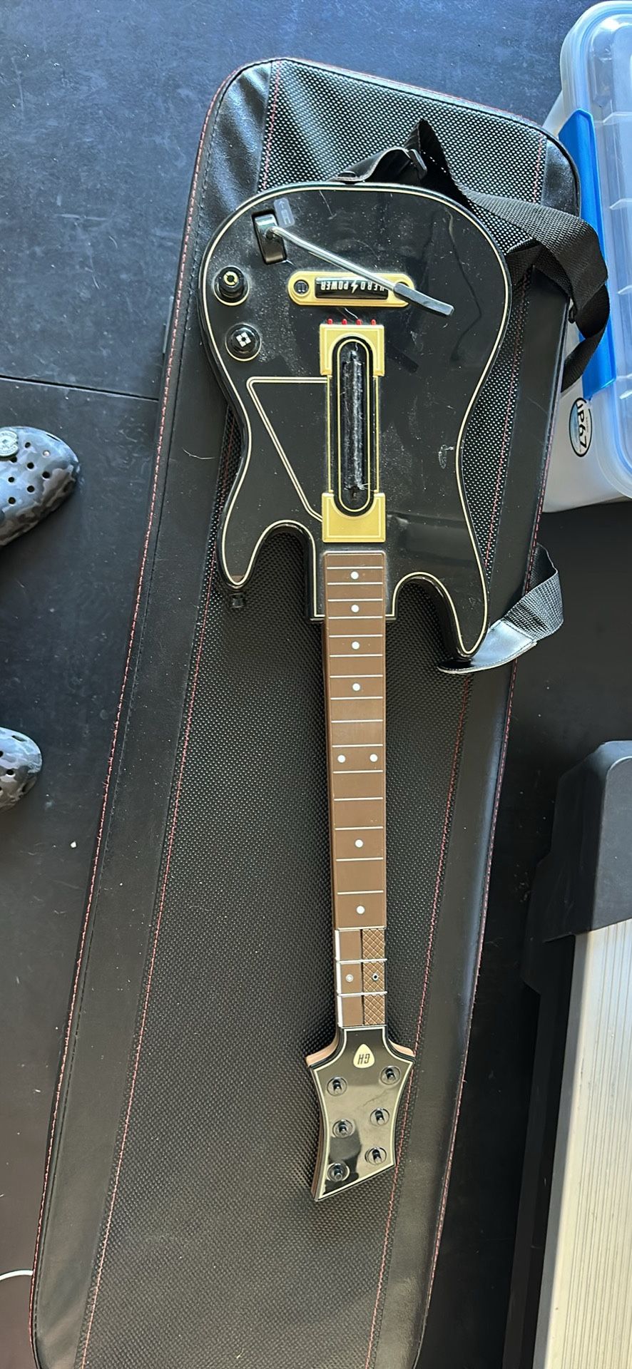 Guitar Hero Game And Guitar PS4