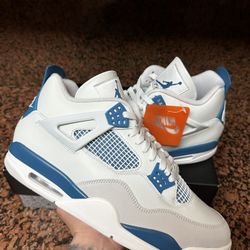 Nike Jordan 4 " Military Blue "