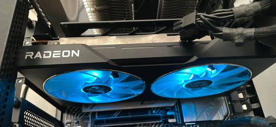 RX 6600 XT Powercolor Hellhound