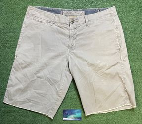 Paperbacks grey shorts