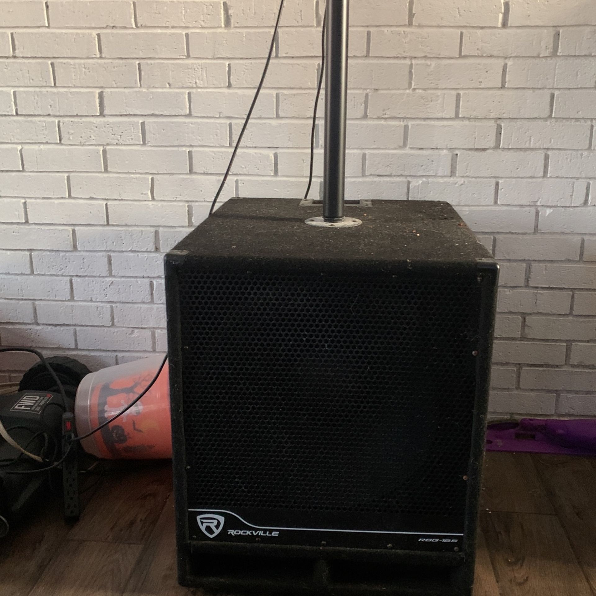 18 Inch Bass And 12 Inch Subwoofer 6 Months Old