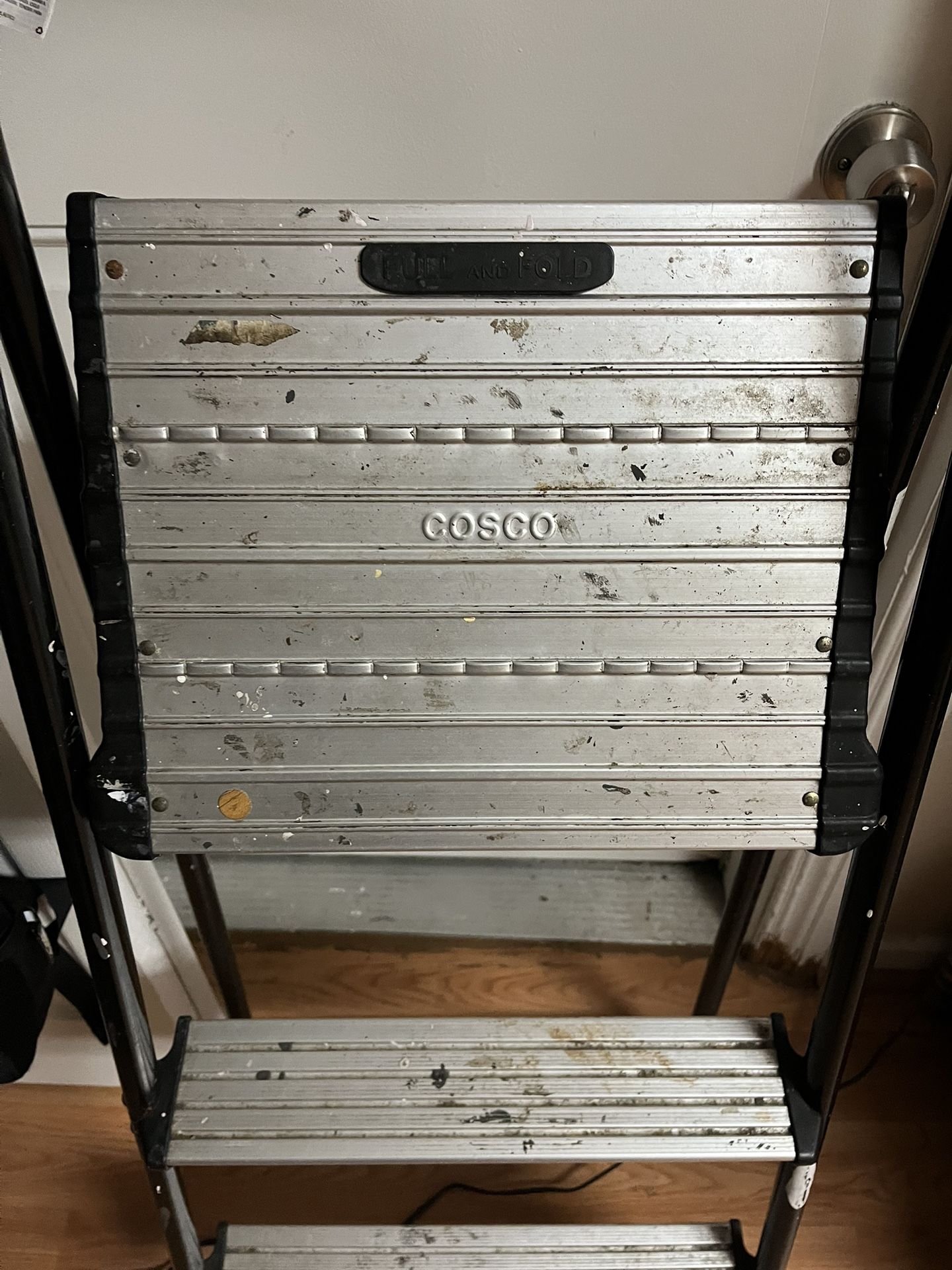Cosco Step Folding Latter