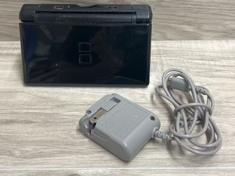 Nintendo USG-001 DS Lite Handheld Console w/Charger (PO1025209)