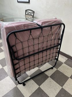 39 Pin Pan Pun , Roll Away Bed , Cama Plegable