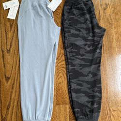 NWT Athleta Salutation Joggers