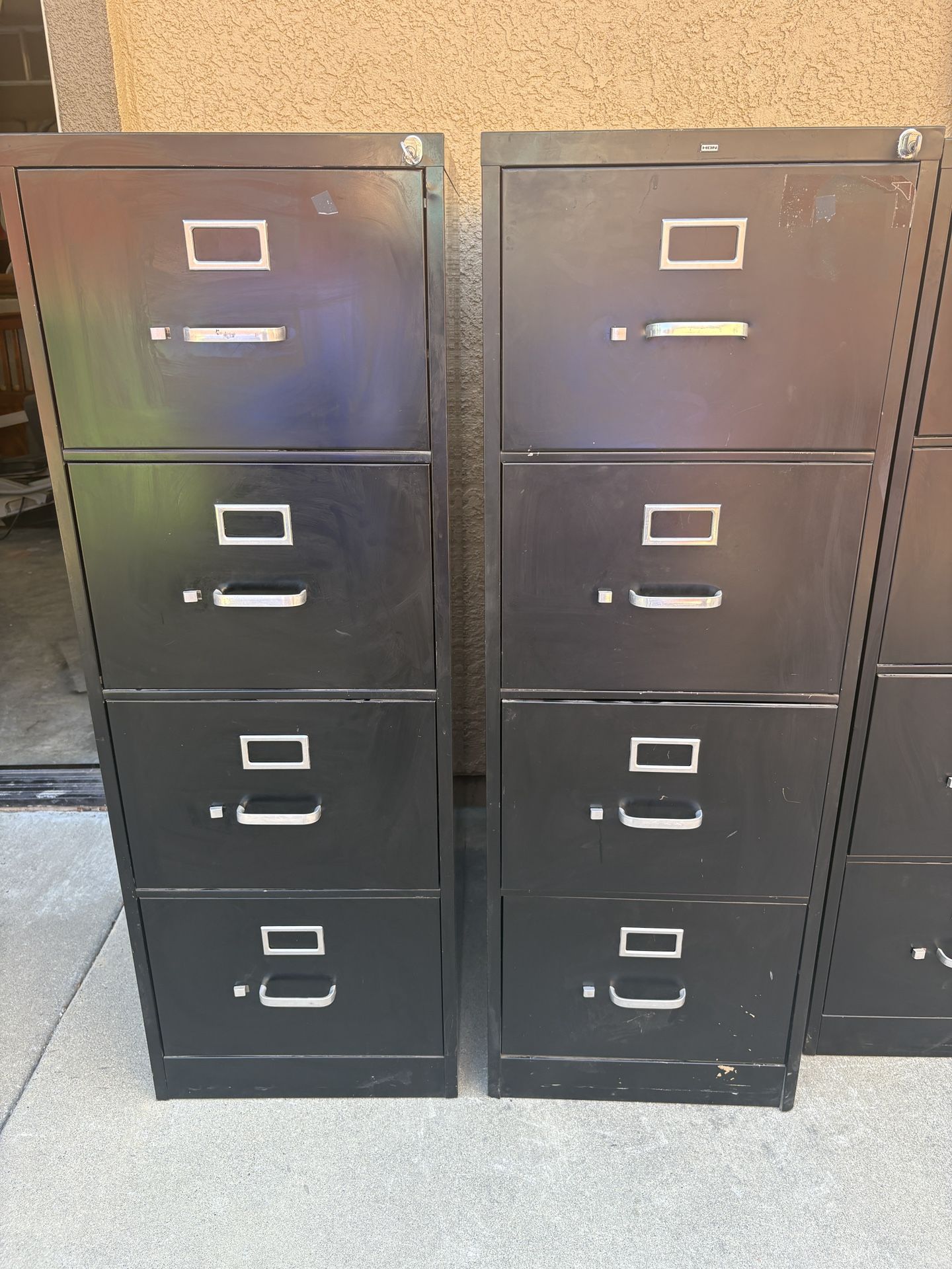 File Cabinet With Key