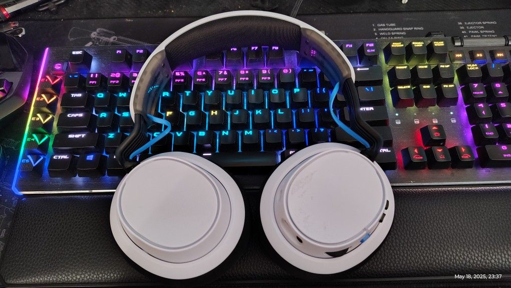 Skullcandy SLYR Pro Wireless Headset