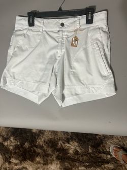 Women’s Magellan shorts size M