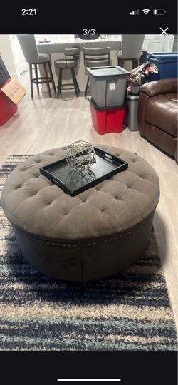 Center table couch