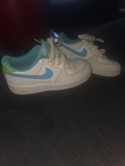 Nike shoes