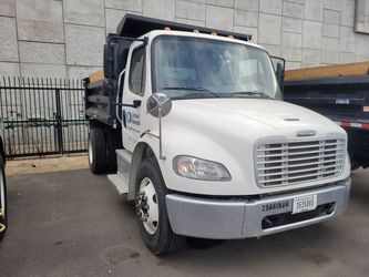 DUMP TRUCK 6 YARD NON CDL DUMP TRUCK - FREIGHTLINER M2106