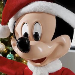  DISNEY 4 FT Animated Holiday 🎄Santa Mickey Mouse  NEW 2023  SOLD OUT!! Brand new in box  never opened $400