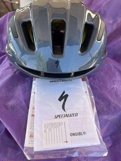 NWT Specialized Bicycle Helmet XL, Azusa 