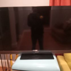 40 Inch Sony Tv With Remote 