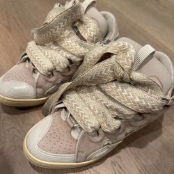 Lanvin Curbs 