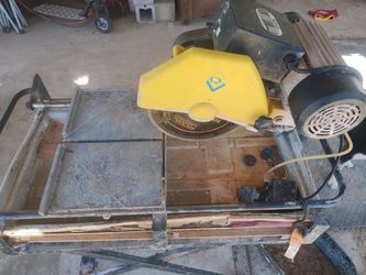Q-pec tile saw w/ stand