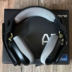 Broken Cord Astro A10 Headset (mint)