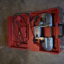 Milwaukee 11AMP Band Saw