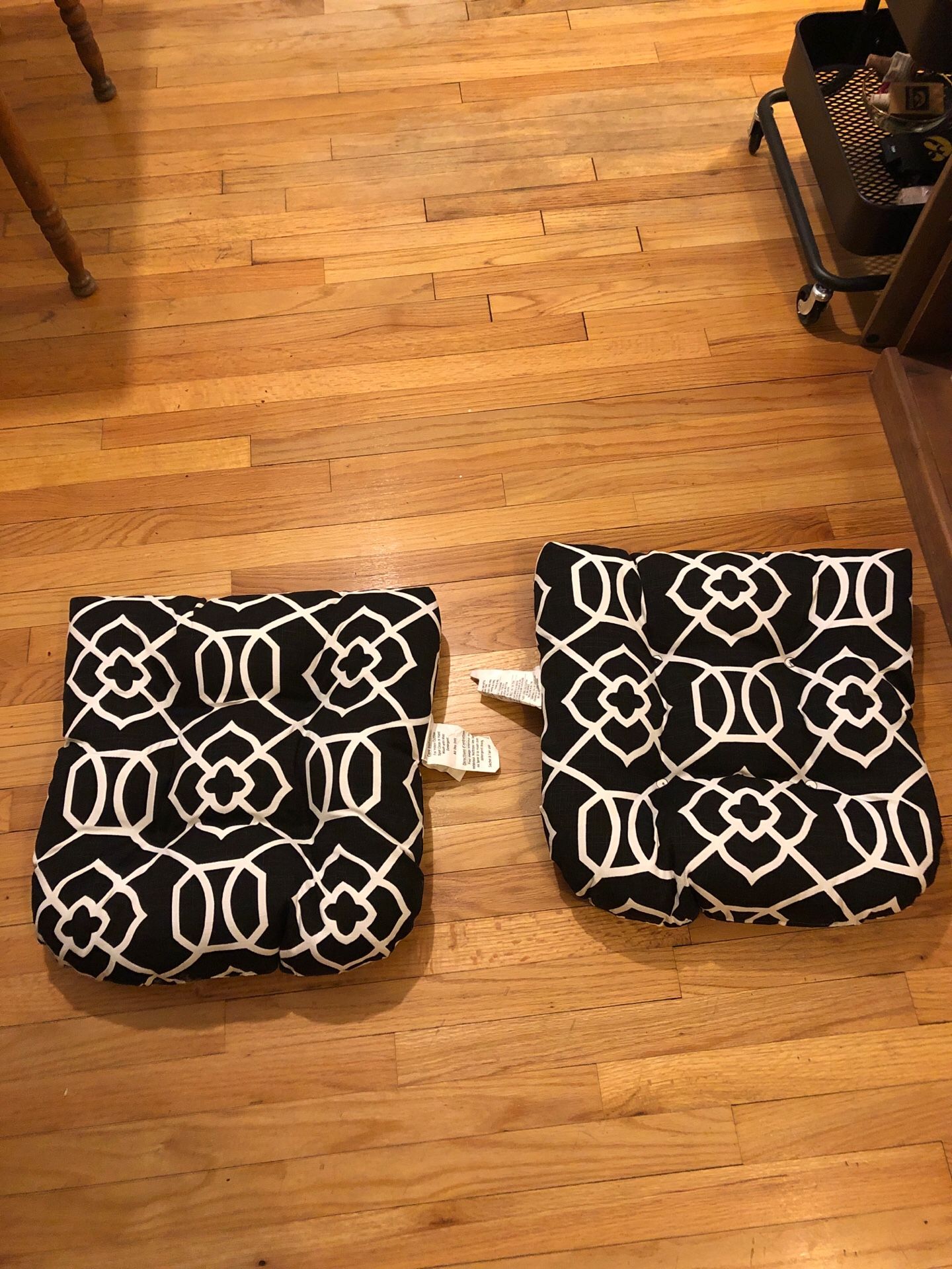 2 patio furniture cushions