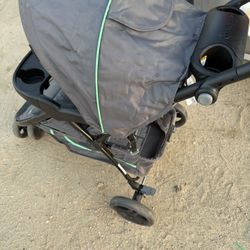 Stroller 