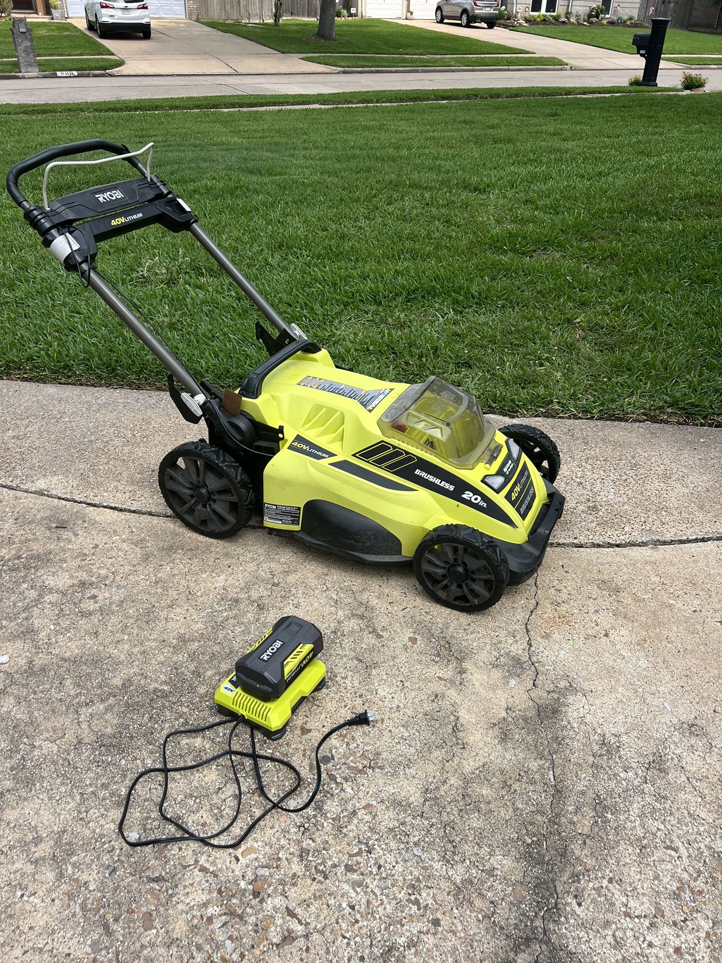 RYOBI Lawn Mower 20 in. Battery powered 40-Volt Lithium-Ion Brushless Cordless Walk Behind