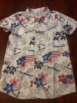 San Diego Padres Southwest Airlines Hawaiian Shirt size S adult