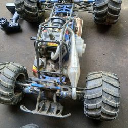 1/5th Scale RC Monster Truck 2 Stroke 