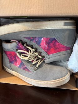 Mens/Womens shoes