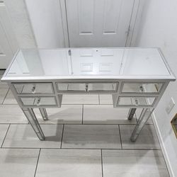 Mirror Desk