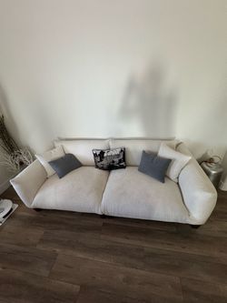 Mansen Mid Century Modern Luxry Tight Pillow Back French Boucle Couch in Cream