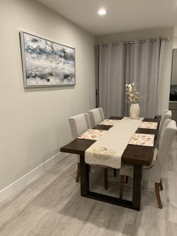 Dinning Table And 4 Chairs