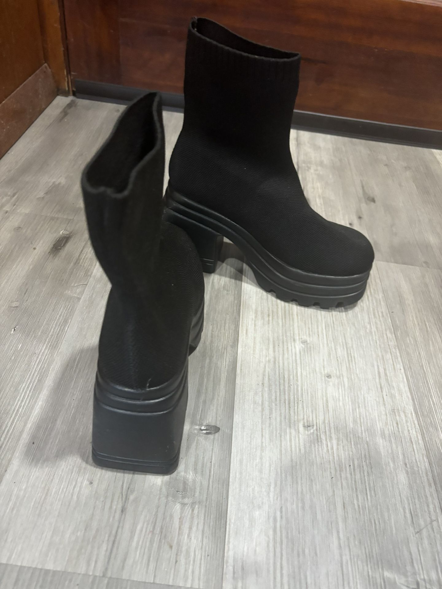 Women’s Boots