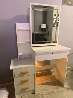 White Vanity Table with Sliding Lighted Mirror and Drawers