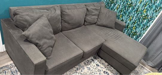 Gray Fabric Sectional Sofa with Chaise