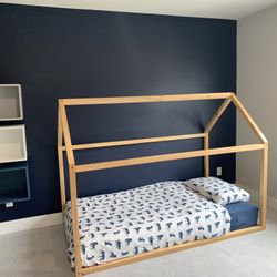 Montessori Bed