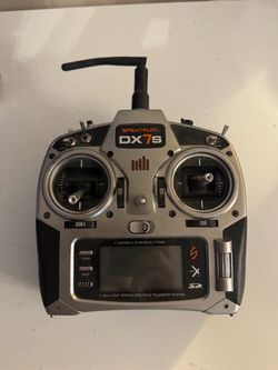 Spektrum DX7 R/C Transmitter with hard case