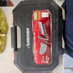 94 Piece Mechanics Tool Set Husky 
