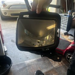 2013-2018 Dodge Ram 1500 Right Passenger Front Fog Light 320480 OEM