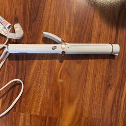 T3 SinglePass Curl X Ceramic Curling Iron