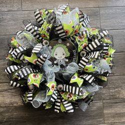 Beetlejuice Wreath Indoor/outdoor wall art/front door decor/Halloween