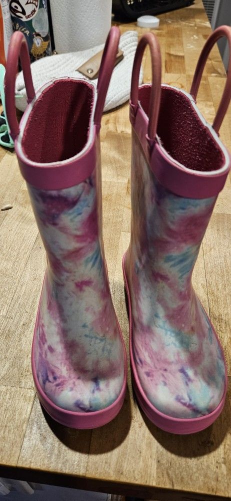 Free Kids Rain Boots Size 8