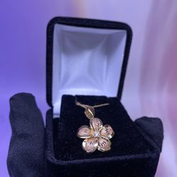 14K2T CZ FLOWER PENDANT