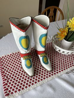 Women’s Boots By Jenni Made in Italy 7.5-Beautiful